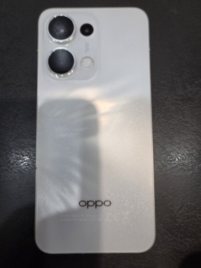 Oppo Reno13 5G Dual SIM (12/256GB) Plume White used