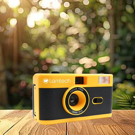 LAMTECH 35mm REUSABLE FILM CAMERA WITH FLASH YELLOW LAM981029