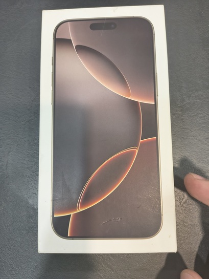 Apple Iphone 16 Pro Max 256GB Desert Titanium used