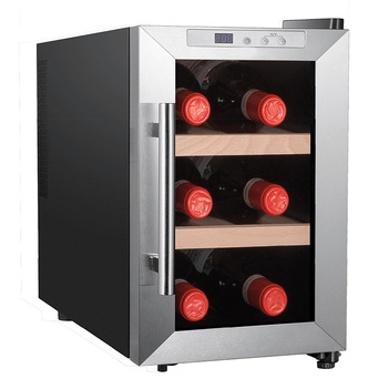 PROFI COOK PC-WK 1231 Συντηρητής κρασιών χωρητικότητας 6 μπουκαλιών (17L) σε μαύρο/ασημί χρώμα, 21.6W.